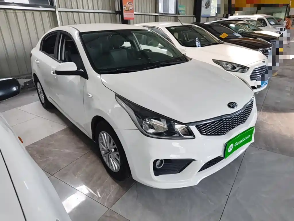 Kia K2 2017 2017 Sedan 1.4L AT GLS