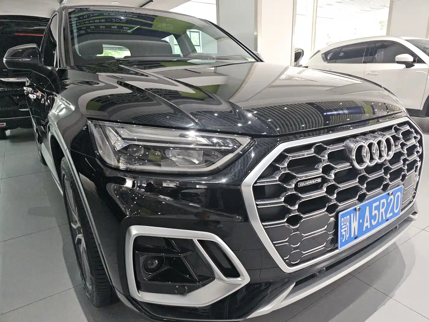 Audi Q5L 2022 45T Luxury Dynamic фото 3