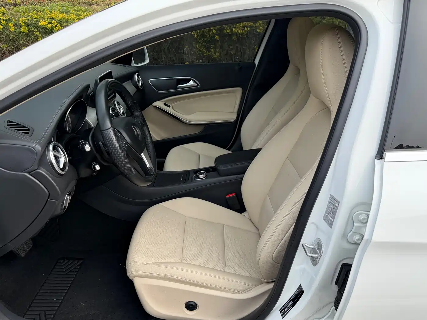 Mercedes-Benz GLA 2016 GLA 220 4MATIC Fashion фото 5