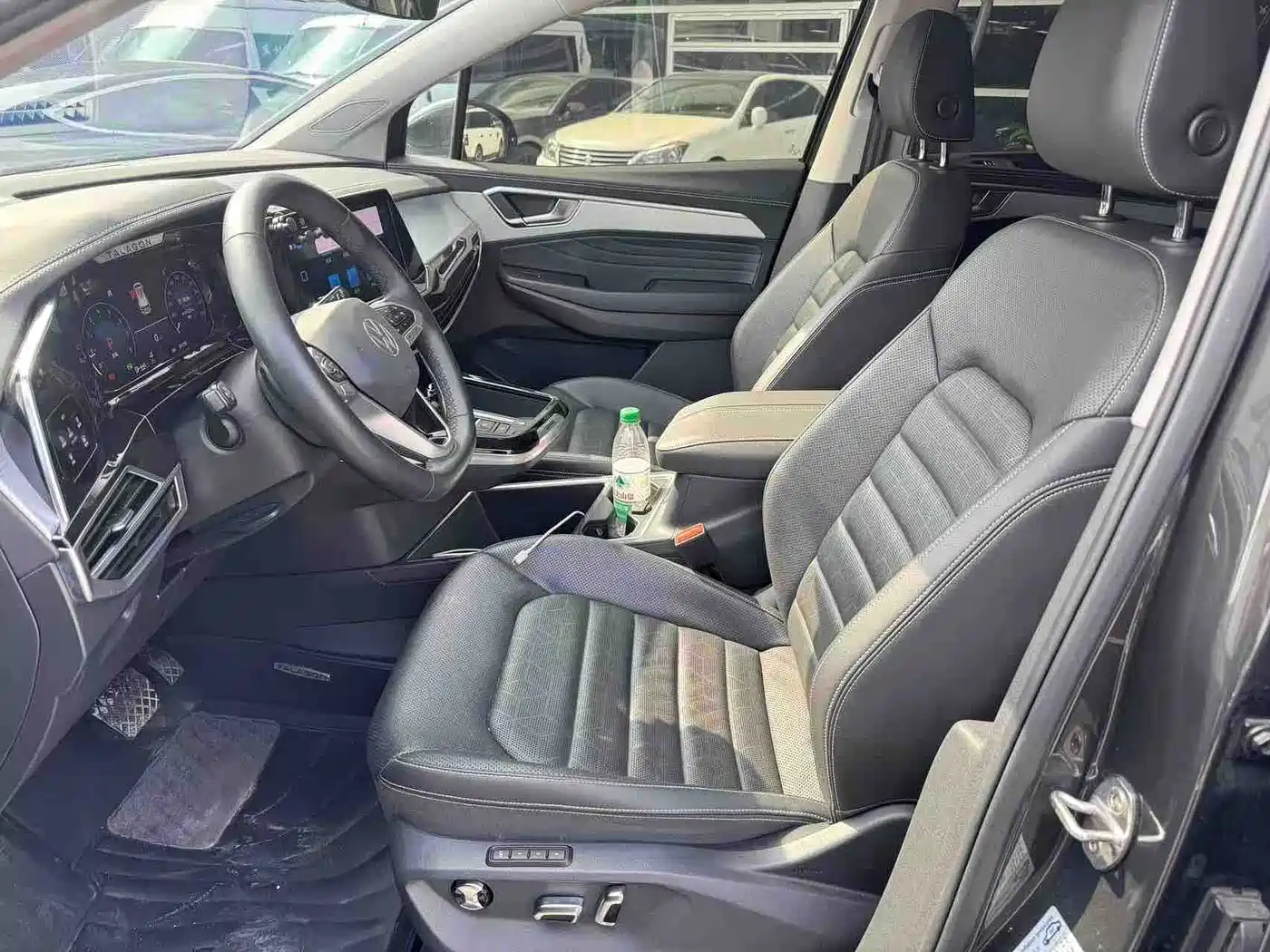 Volkswagen Talagon 2023 Facelift 380TSI 4WD Luxury Premium Pro Edition 6-Seater фото 4