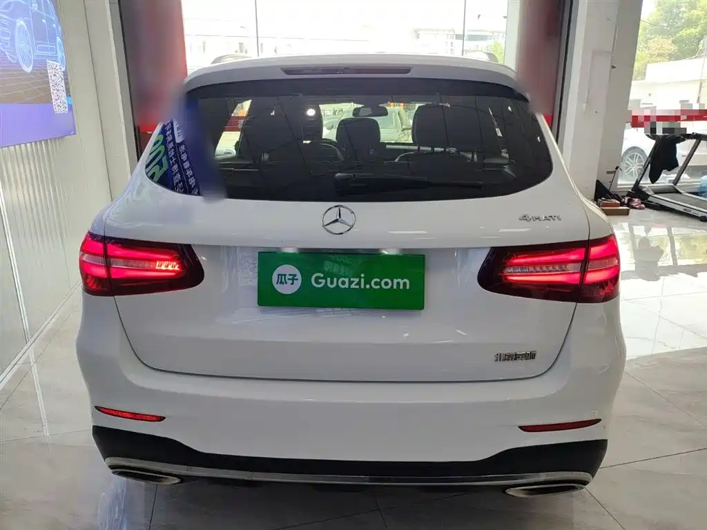 Mercedes-Benz GLC 2017 GLC 260 4MATIC Dynamic фото 4