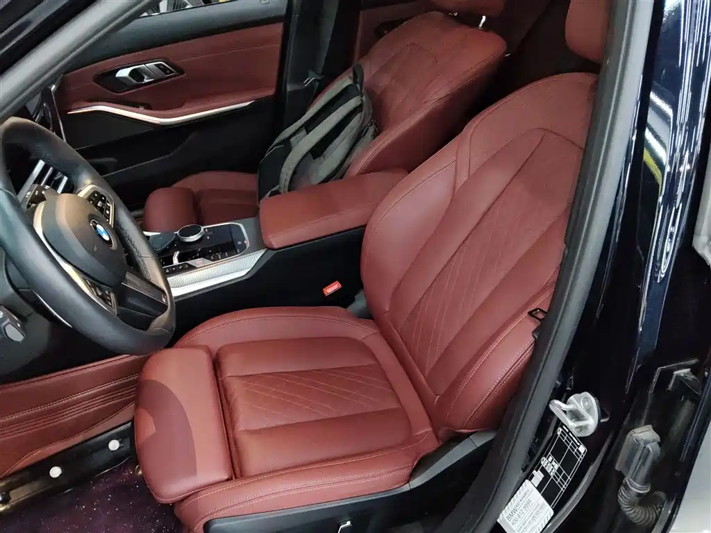 BMW 3 Series 2024 325i M Sport Shadowline Package фото 15
