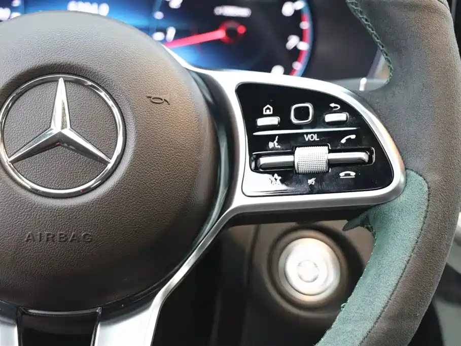 Mercedes-Benz GLC 2021 GLC 260 L 4MATIC Sporty фото 18