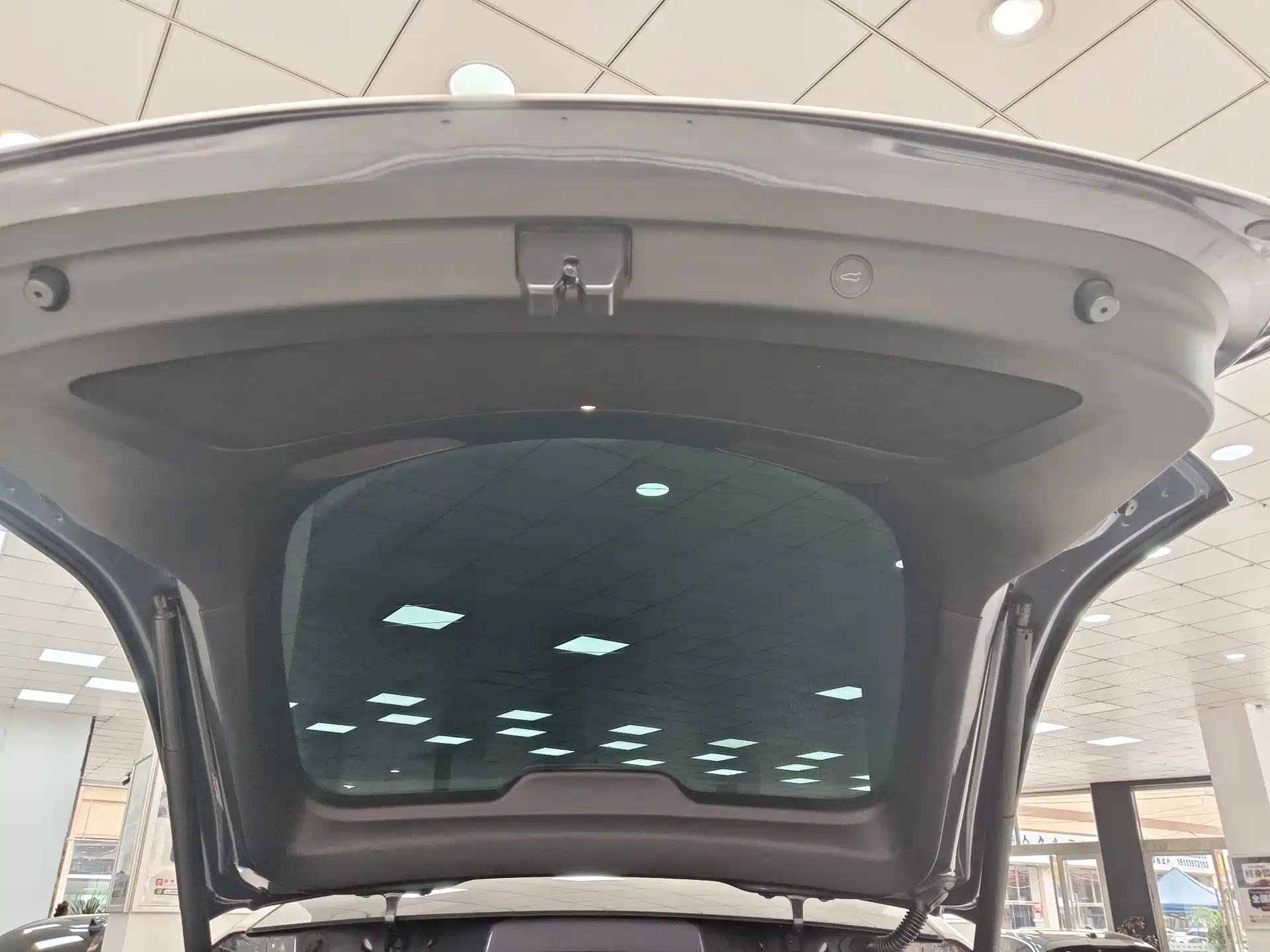 Фото 9 - Tesla Model Y