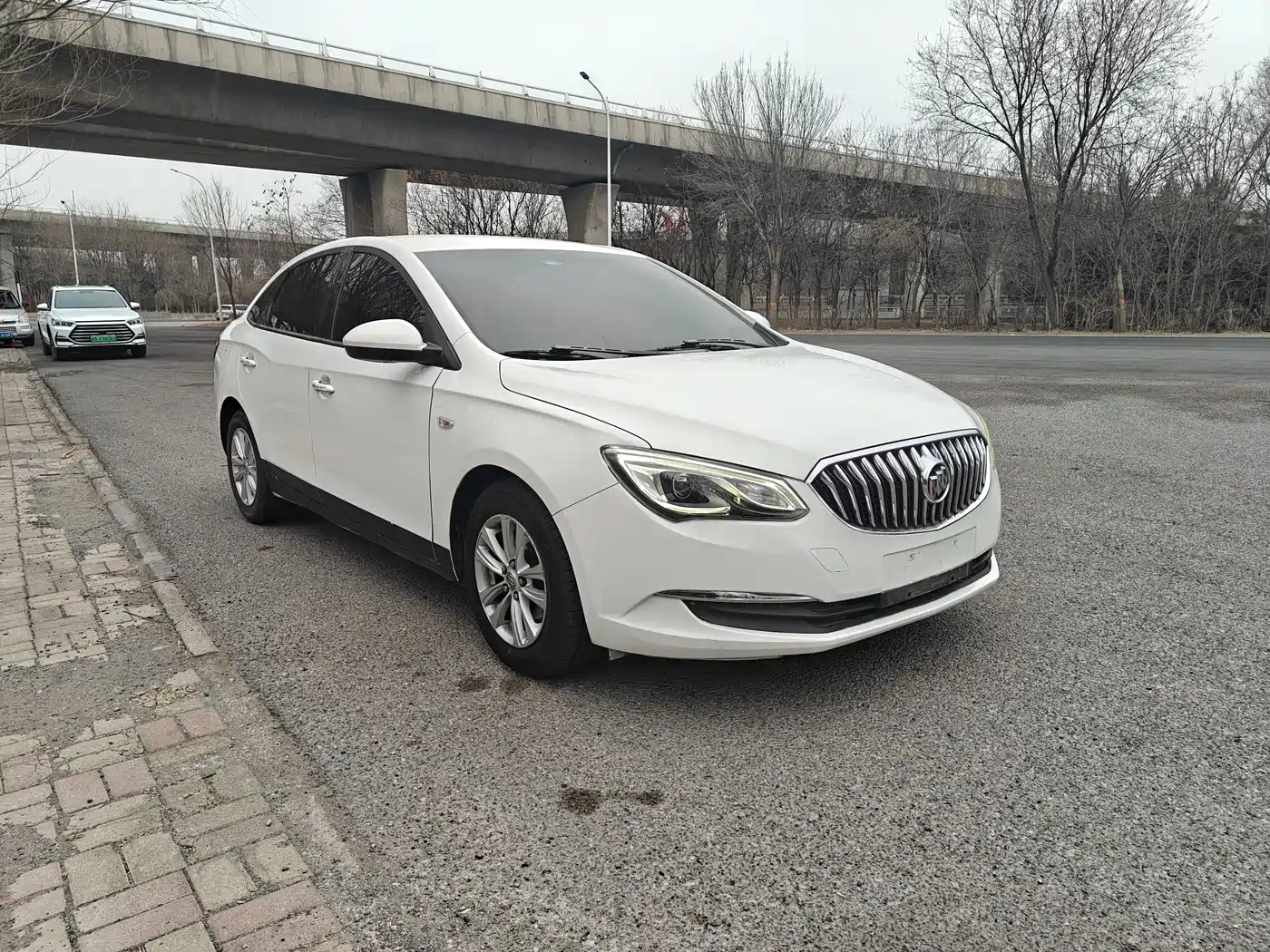 Buick Excelle 2017 15N Automatic Progressive фото 3