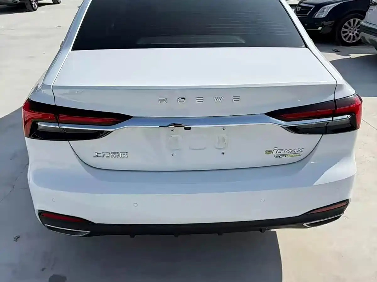 Фото 7 - Roewe i6 MAX EV