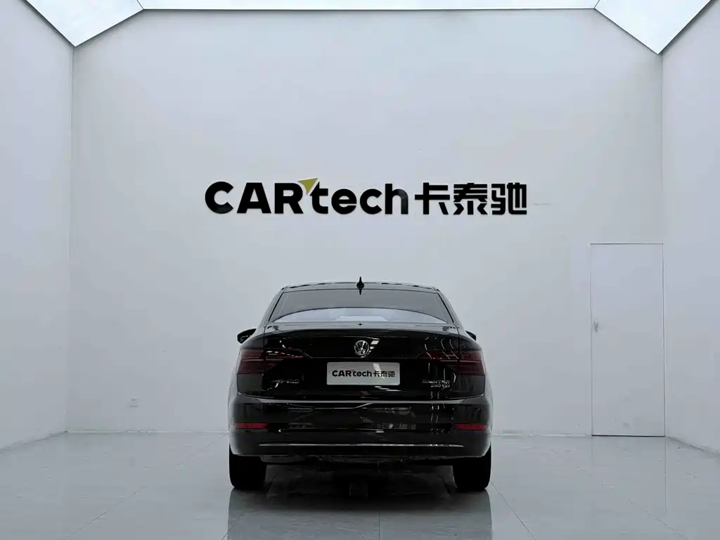Volkswagen Sagitar 2020 280TSI DSG Luxury China VI 5