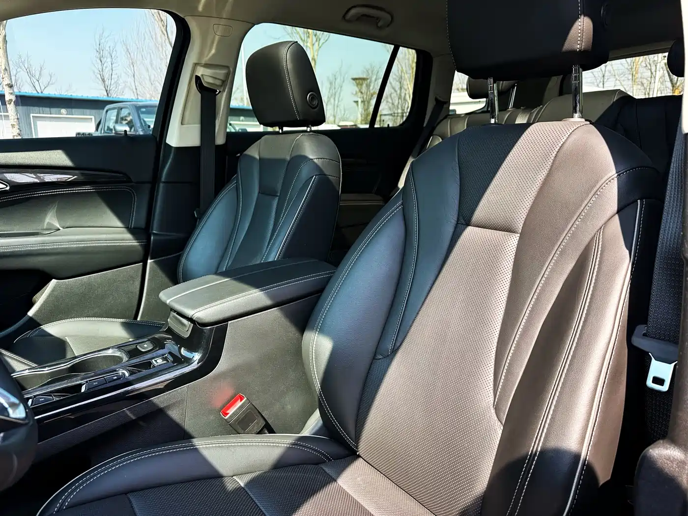 Buick Envision Plus 2022 Enclave Plus 652T 5-Seater AWD Luxury фото 16