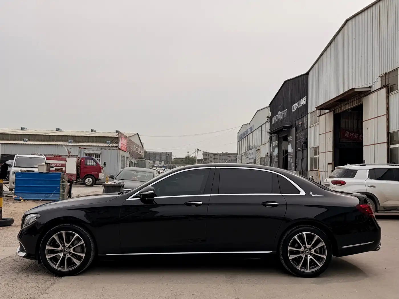 Mercedes-Benz E-Class 2019 E 300 L Luxury фото 8