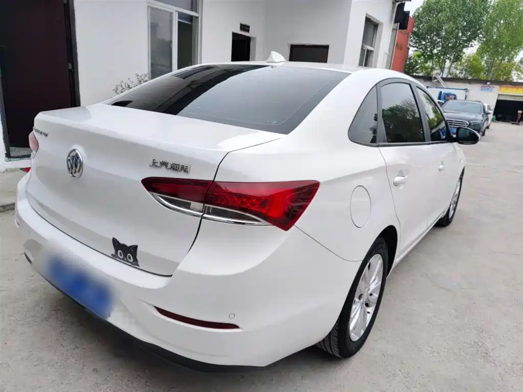 Buick Excelle 2021 Exemplar 1.5L Auto Elite фото 5