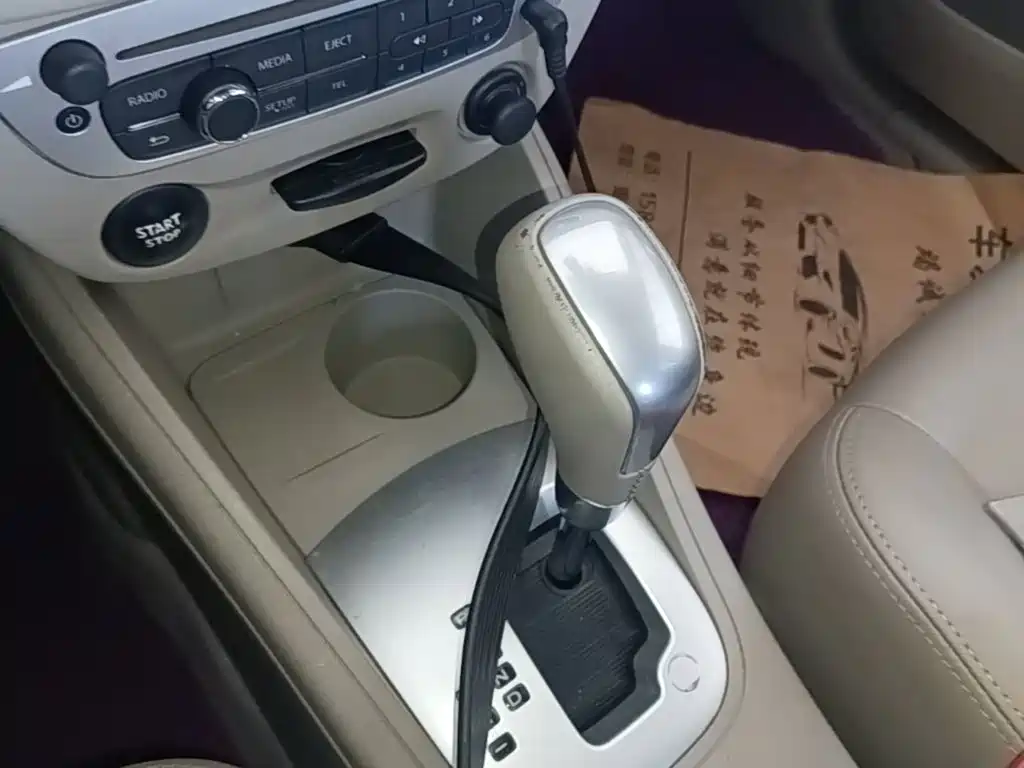 Renault Fluence 2015 2015 2.0L Fashion Edition