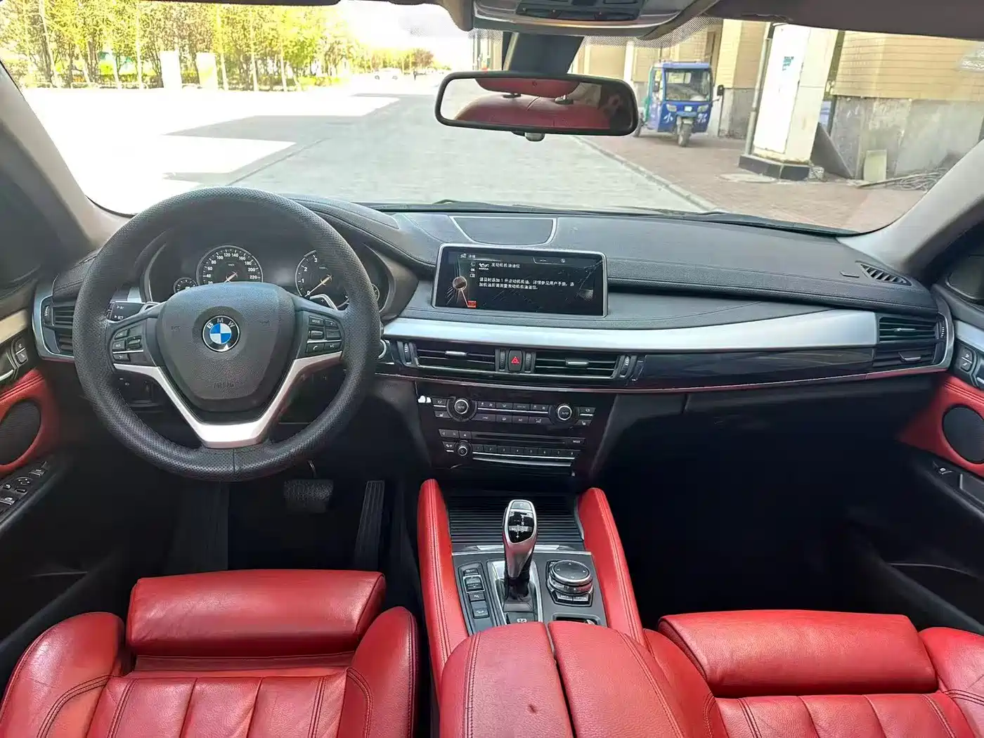 BMW X6 2018 xDrive35i M Sport Luxury Model фото 6