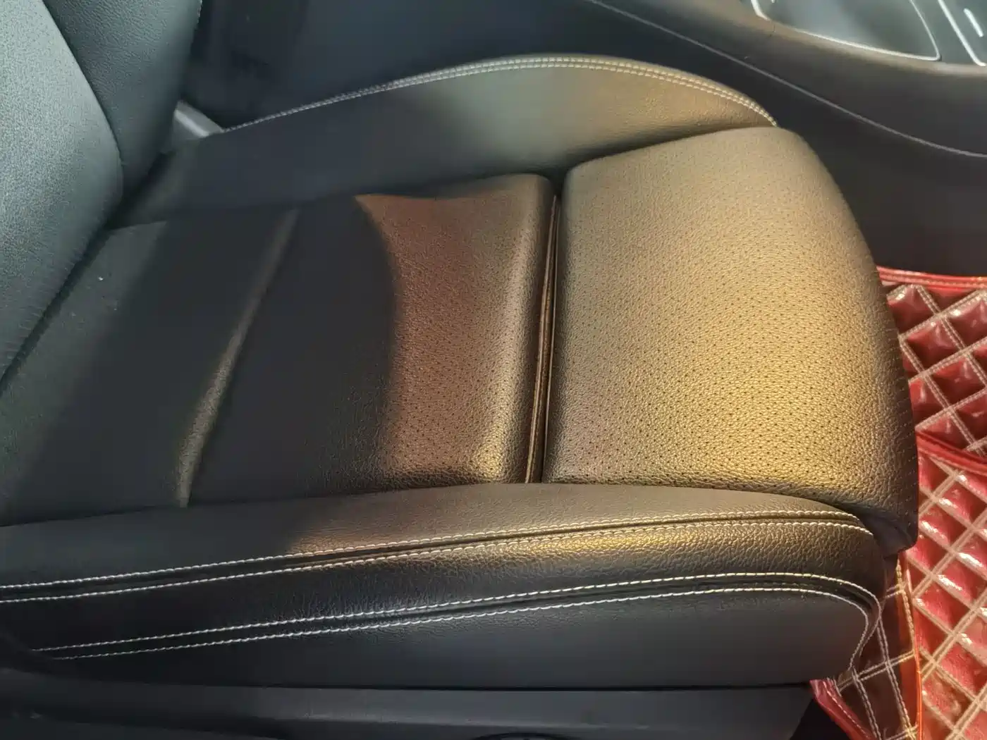 Mercedes-Benz GLA 2018 GLA 200 Dynamic фото 21