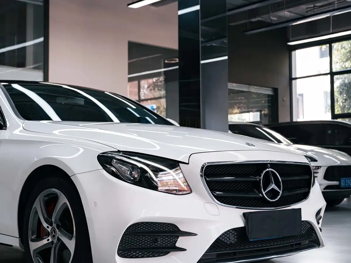 Mercedes-Benz E-Class 2017 E 300 L Sport Fashion фото 7