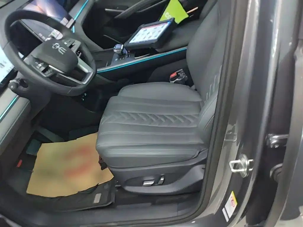 BYD Song L DM-i 2025 Smart Drive 160km Premium фото 15