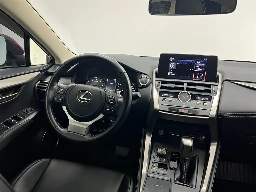 Lexus NX 2020 200 FWD Sharp Edition China VI фото 20