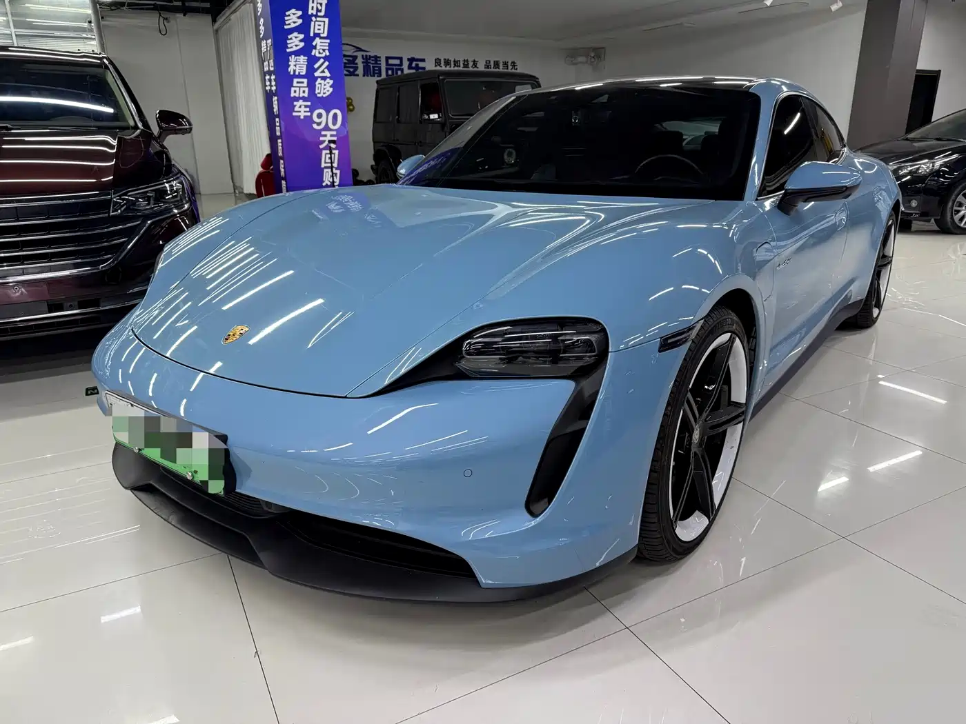  Porsche Taycan 2020 Taycan
