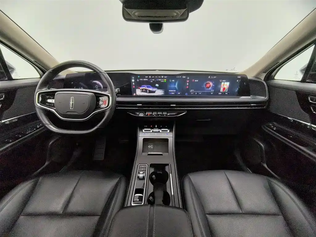 LINCOLN ADVENTURER