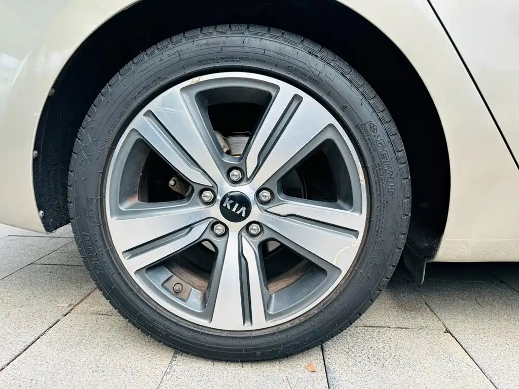 Kia Kaishen 2017 2017 1.8L Automatic DLX