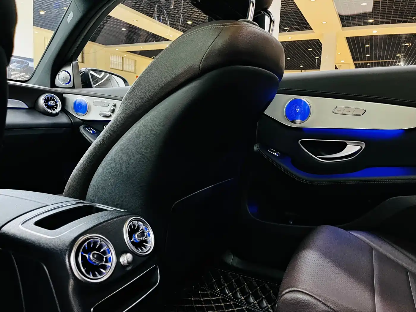Mercedes-Benz GLC 2022 Facelift GLC 260 L 4MATIC Dynamic фото 14