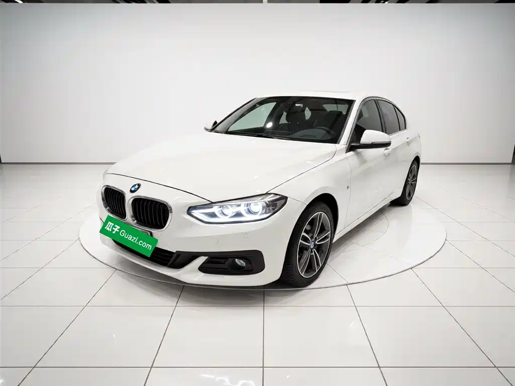 BMW 1 Series 2019 118i Fashion Edition