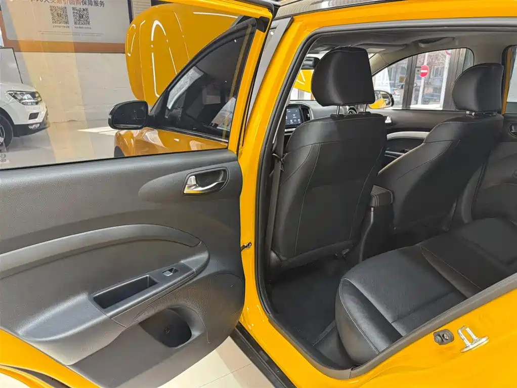Kia KX1 2021 1.4L CVT Fun Sunroof Version фото 11