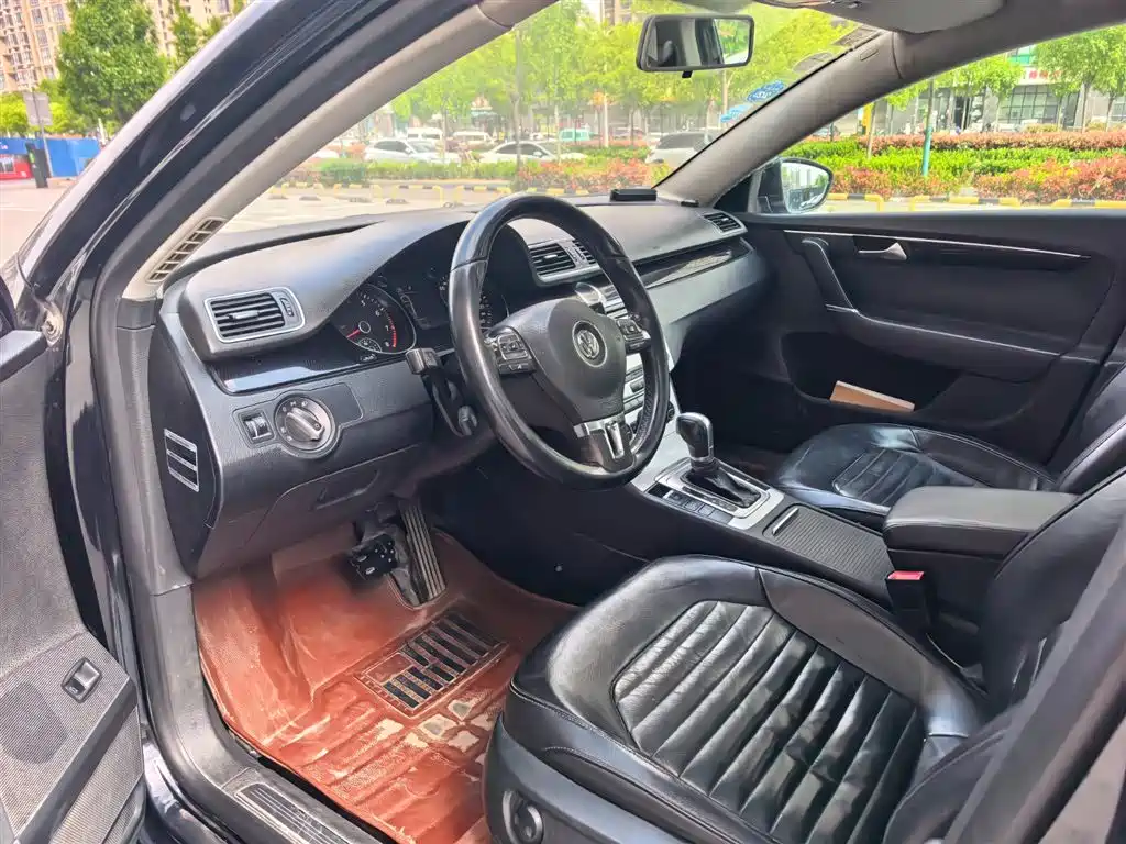 Volkswagen Magotan 2013 1.8TSI Luxury фото 6