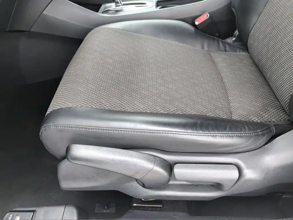 Фото 20 - Honda Jade