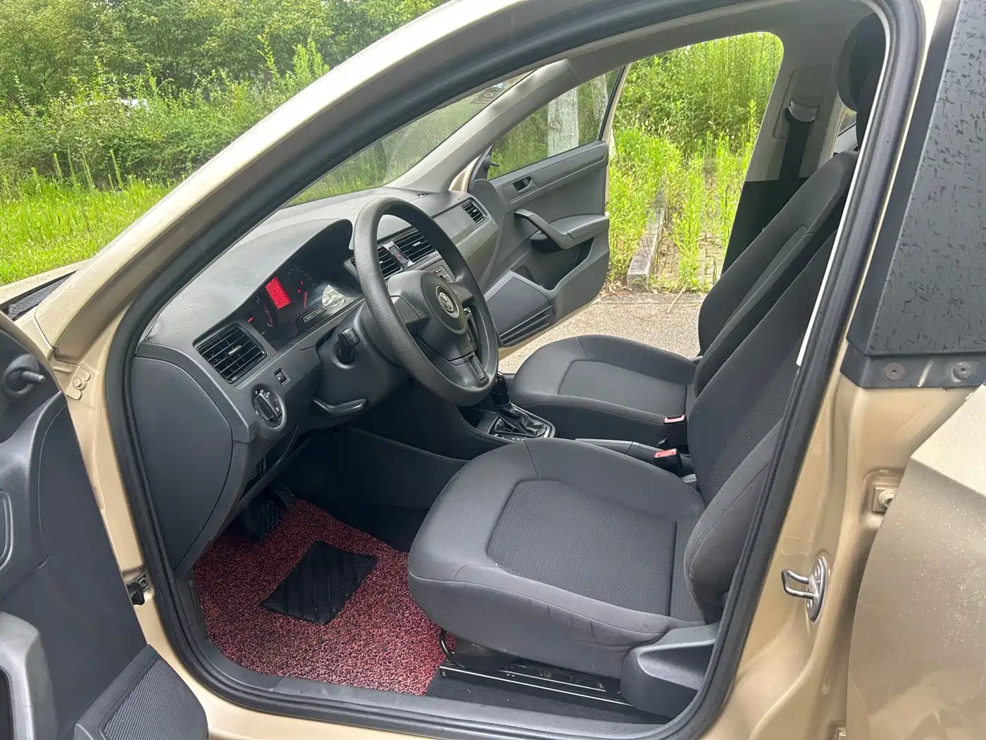 Volkswagen Santana 2013 2013 1.6L Automatic Trend Edition