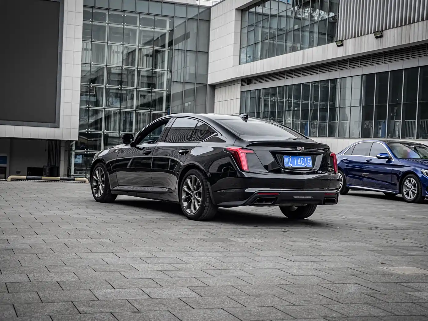 CADILLAC CT5