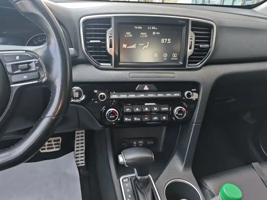 Kia KX5 2016 2016 Model 1.6T Automatic 2WD DLX