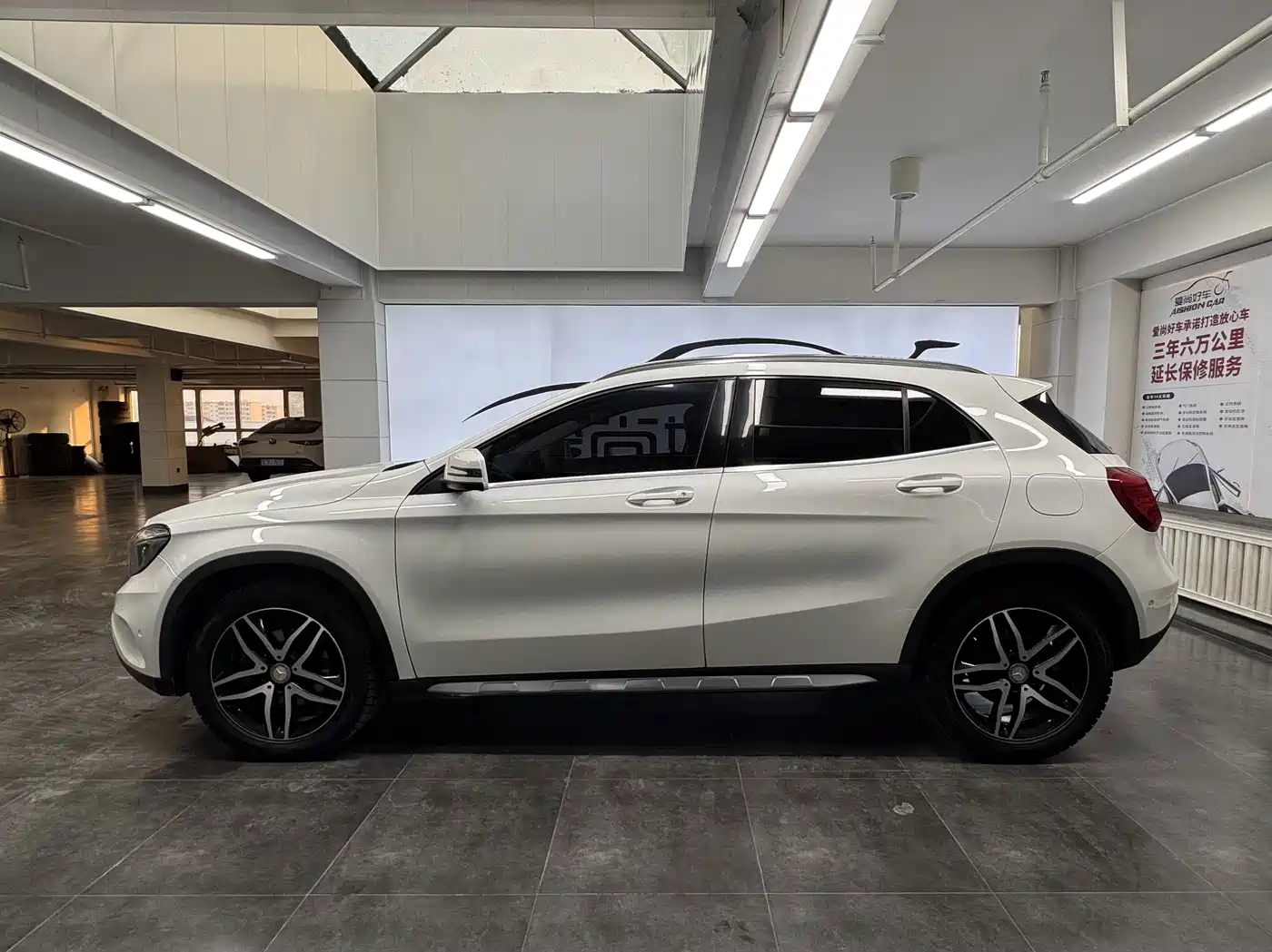 Mercedes-Benz GLA 2016 GLA 220 4MATIC Fashion фото 4