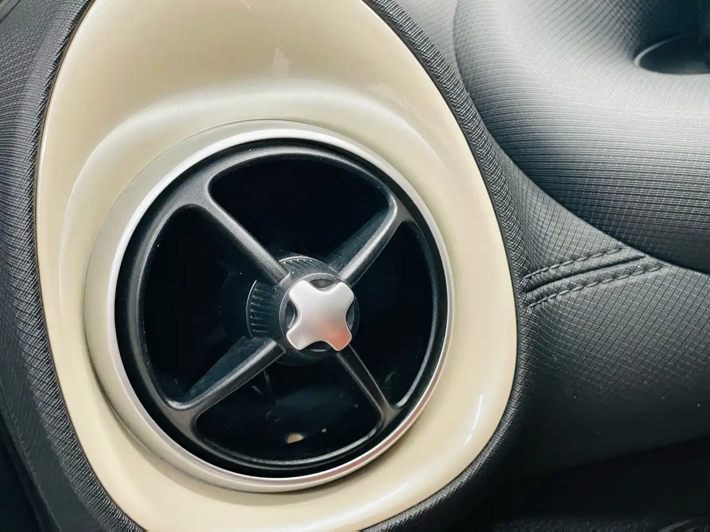 Wuling Motors Wuling Bingo 2023 2023 333km Quick Enjoy Version