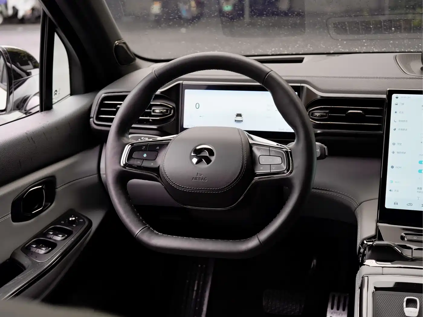 NIO ES8 2021 2020 580KM 6-Seater