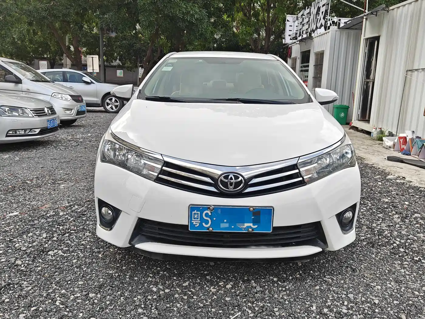 Toyota Corolla 2014 1.6L CVT GL фото 2