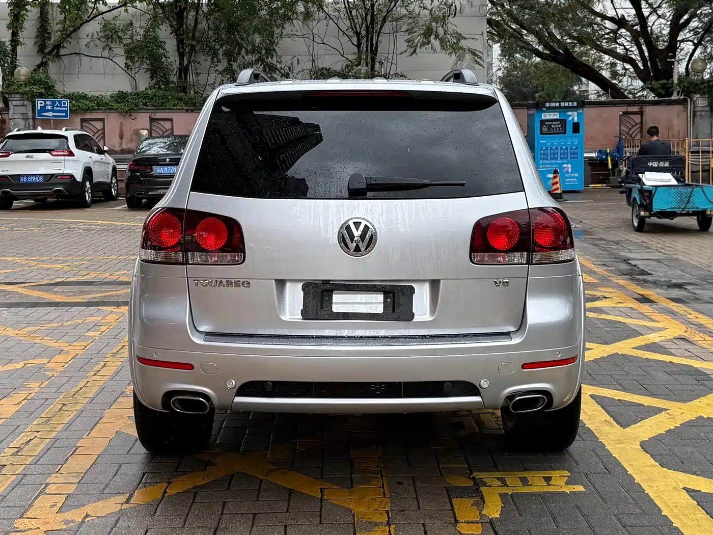Volkswagen Touareg 2010 3.6 Limited Luxury Edition фото 10