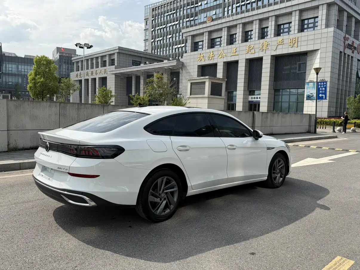 Volkswagen Lamando 2024 Lamando L 280TSI DSG Stylish Edition фото 2