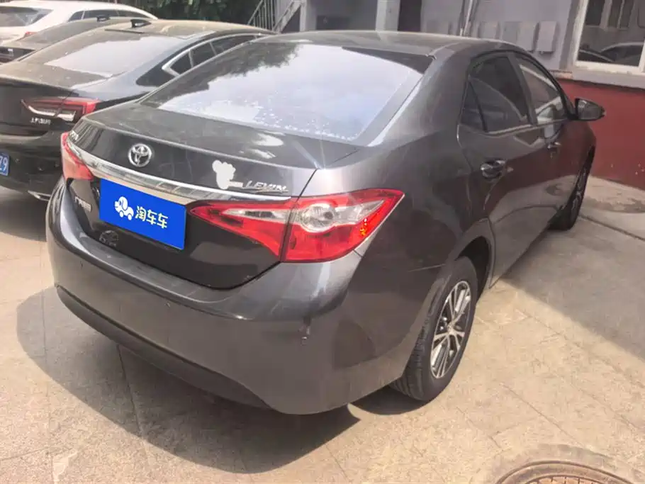 Toyota Levin 2016 1.6G CVT Elite Edition фото 3
