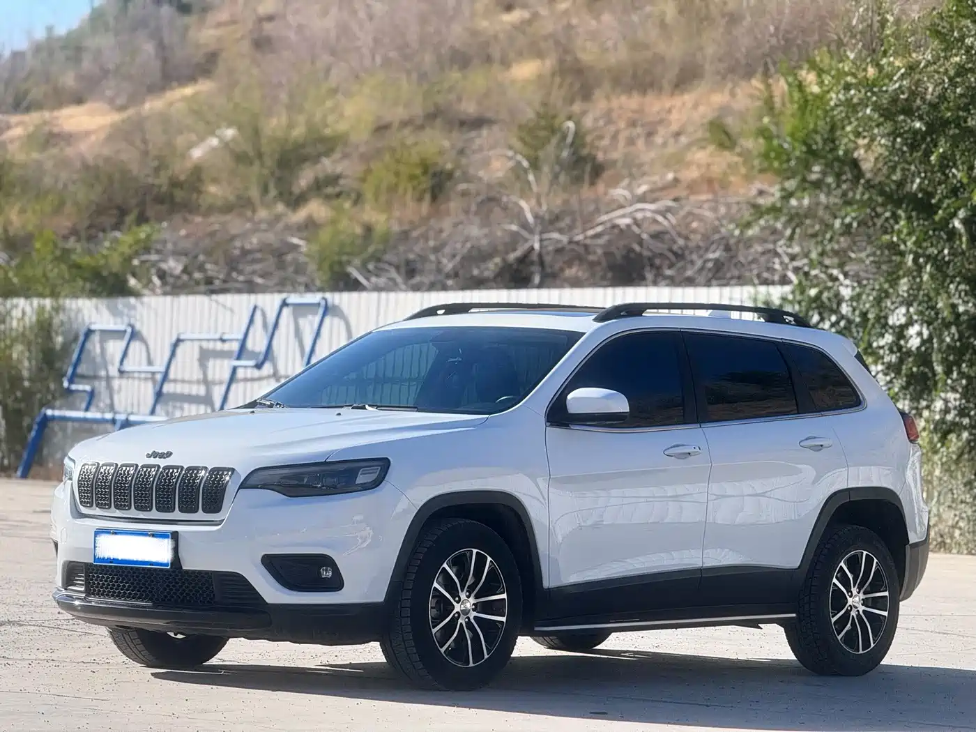 Jeep Cherokee 2020 2019 2.0T 2WD Smart Edition China V