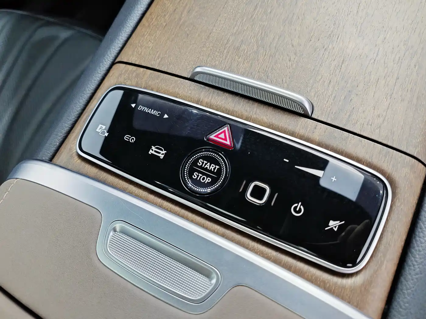 Mercedes-Benz EQS 2022 450+ Pioneer Edition фото 16