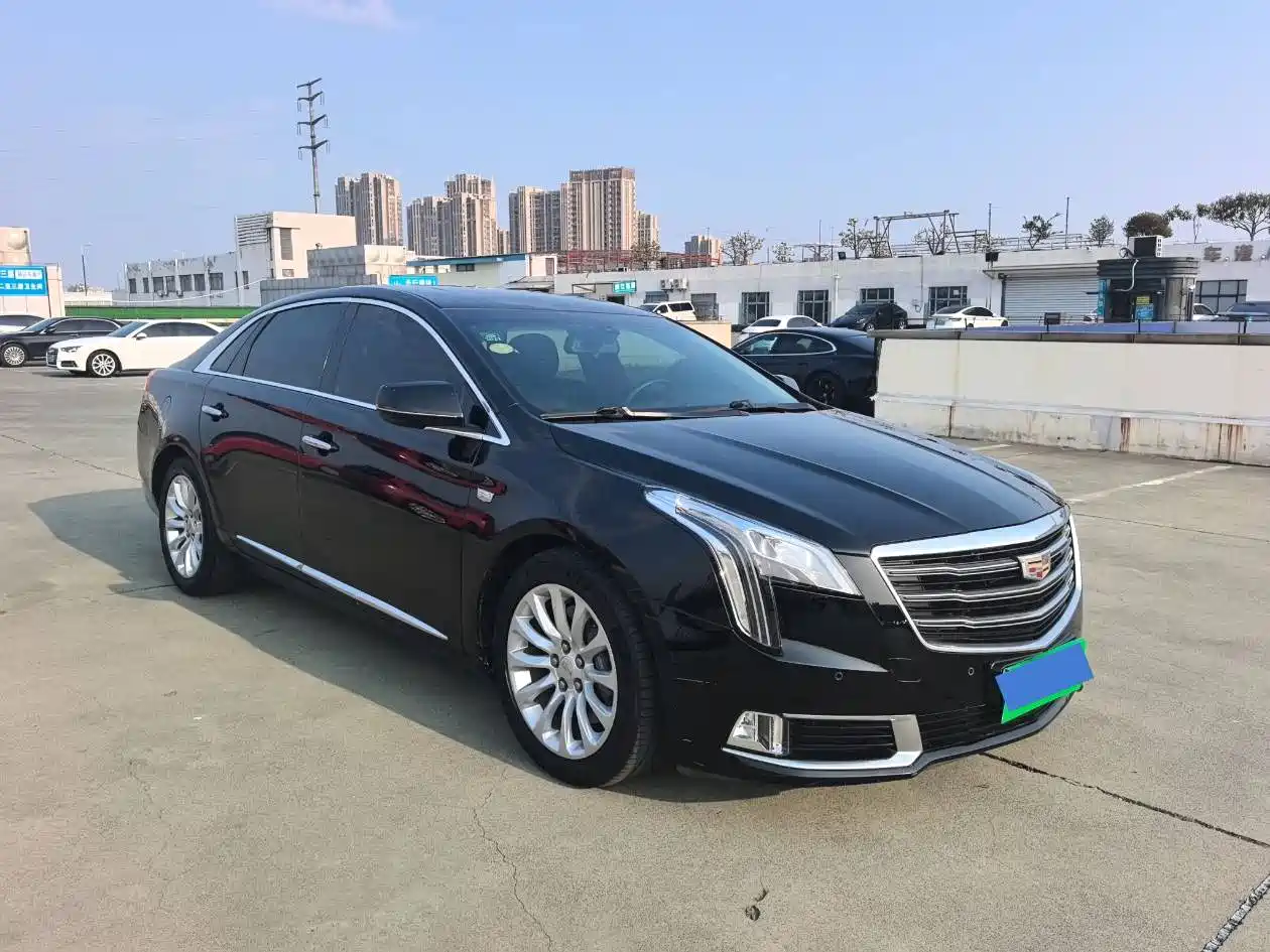 Cadillac XTS 2018 28T Elite фото 2