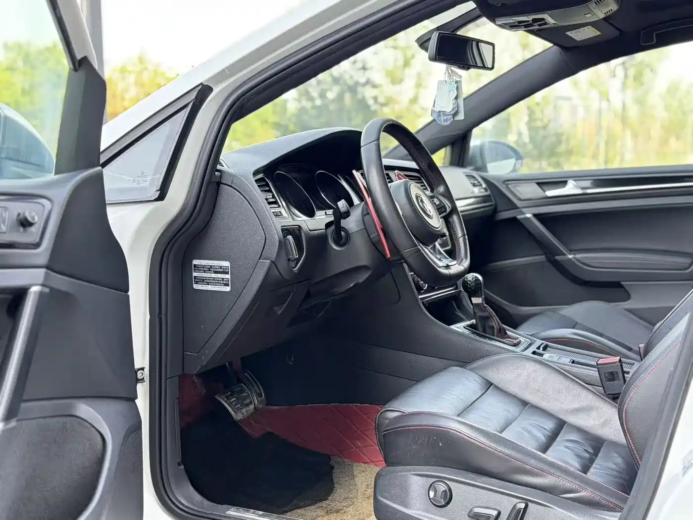 Volkswagen Golf GTI 2016 2.0TSI GTI фото 25