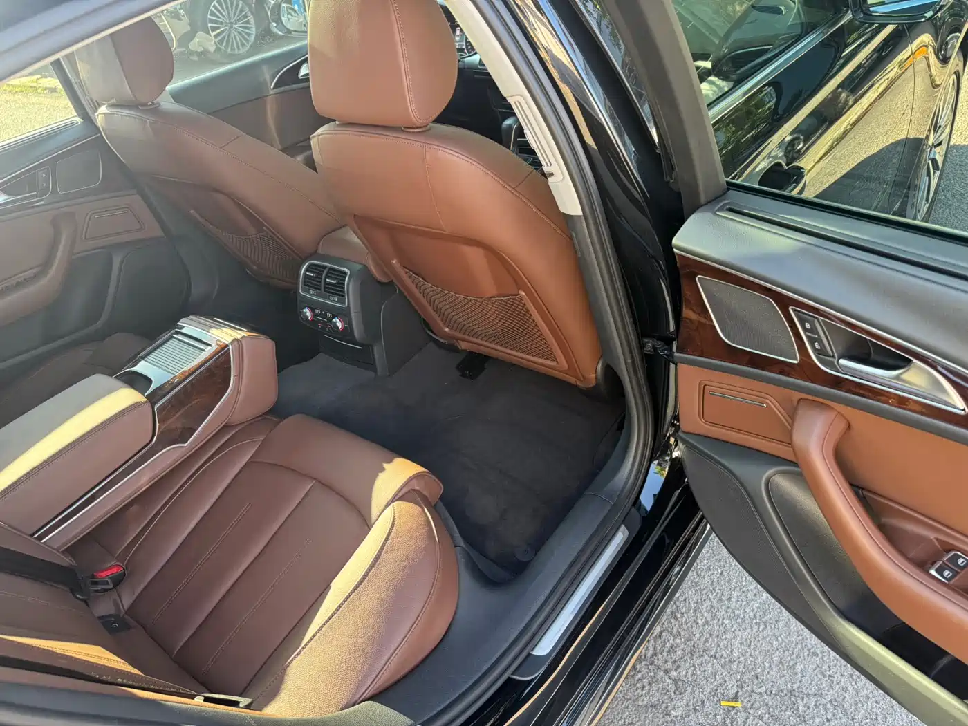 Audi A6L 2016 30 FSI Technology фото 9