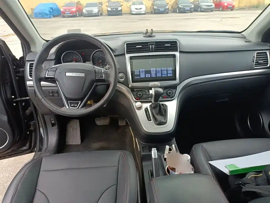 Haval M6 2018 Facelift 1.5T DCT 2WD Elite Edition фото 6