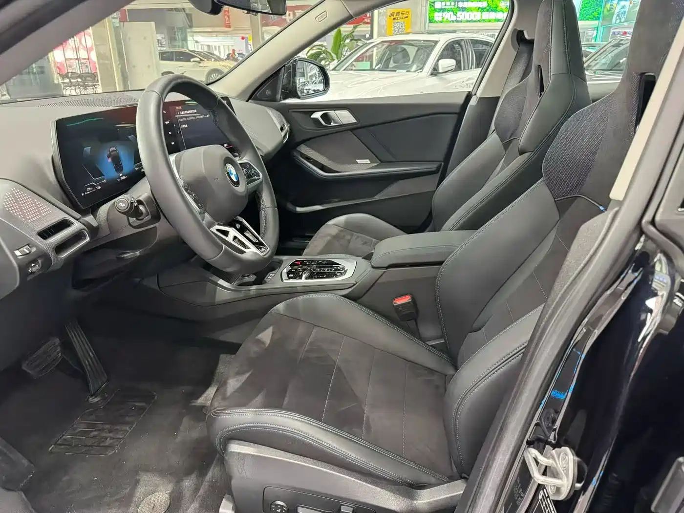 BMW 2 Series 2025 225L M Sport Moonlight Package фото 4