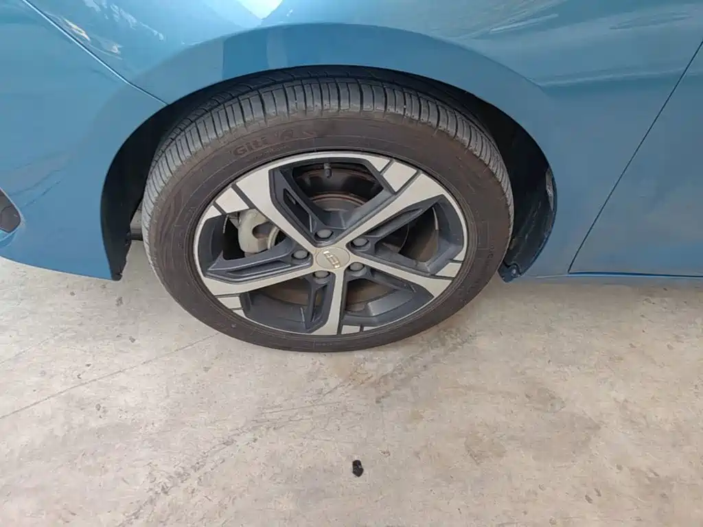 Geely Emgrand L 2022 2022 1.4T CVT Flagship