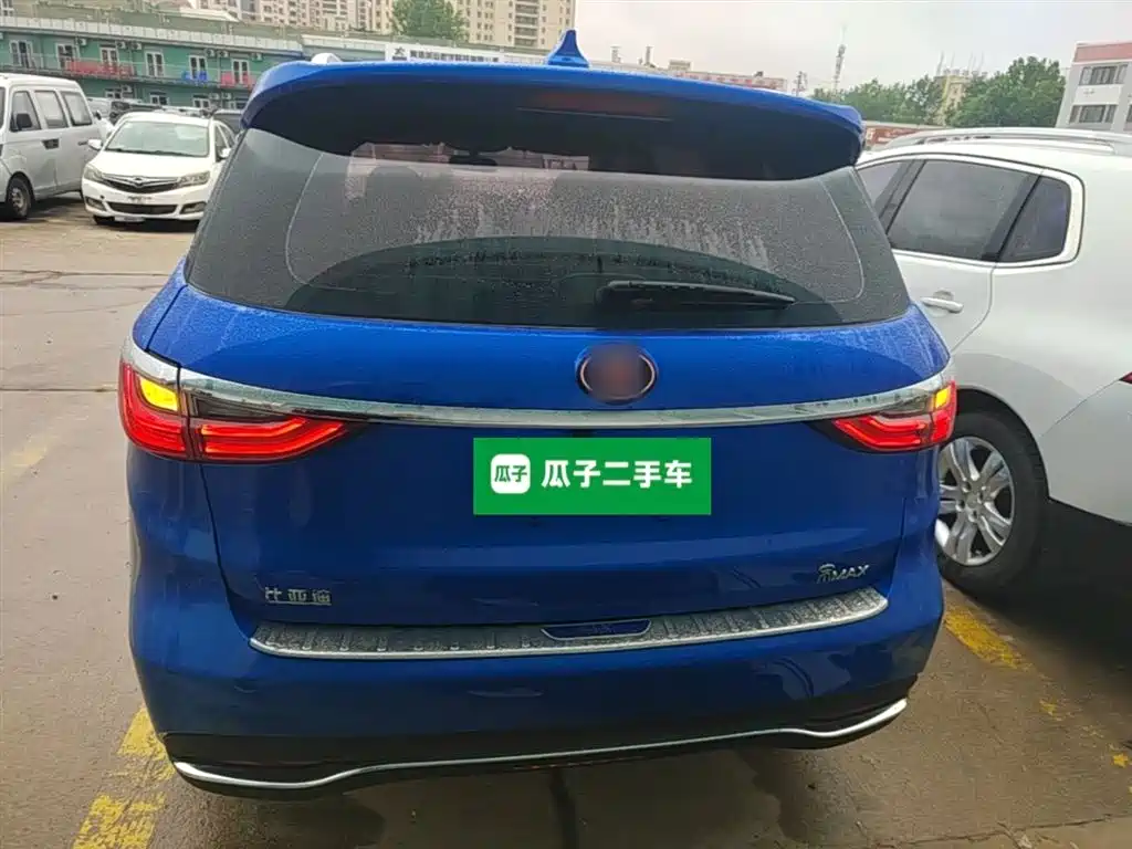 BYD Song MAX 2017 1.5T Auto Smart Connect Premium 7-seater фото 6