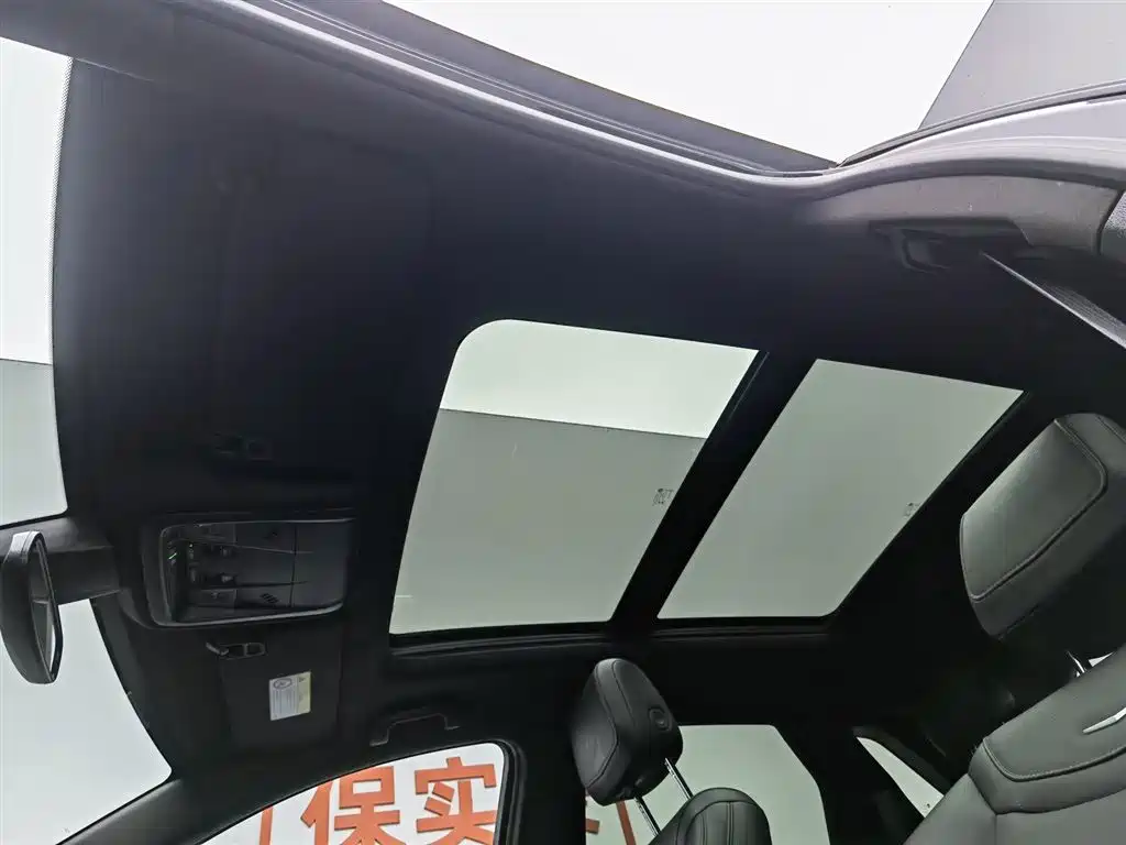 Cadillac XT5 2022 2.0T 2WD Luxury фото 14