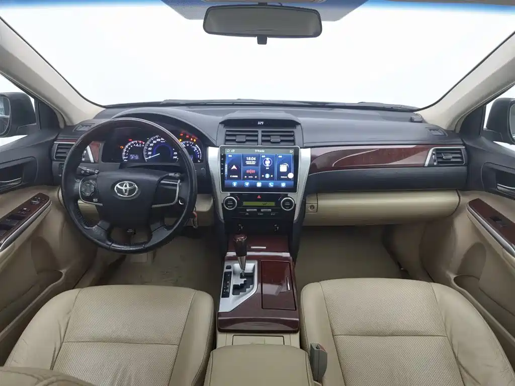 Toyota Camry 2013 2.0G Comfort фото 5
