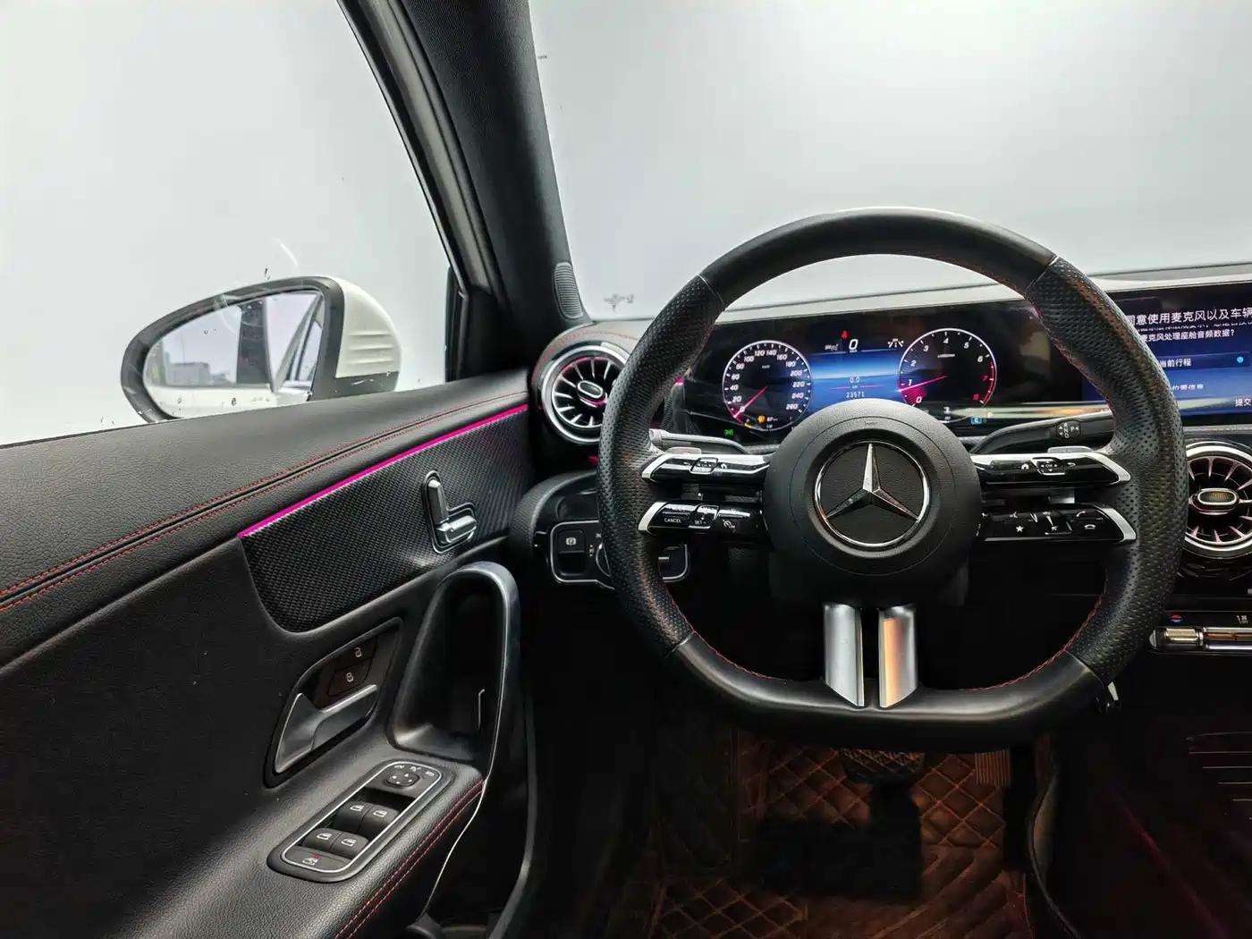 Mercedes-Benz A-Class 2023 A 200 L Fashion фото 9